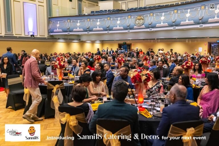 Sanni18 catering a large event